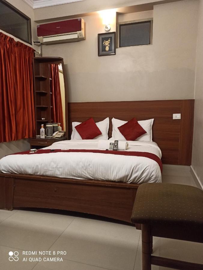 Hotel I-Way Residency Perungudi Chennai Zewnętrze zdjęcie