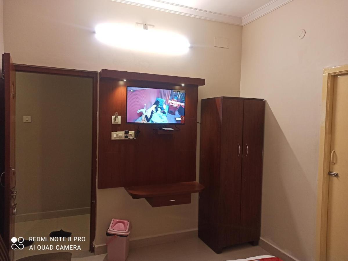 Hotel I-Way Residency Perungudi Chennai Zewnętrze zdjęcie