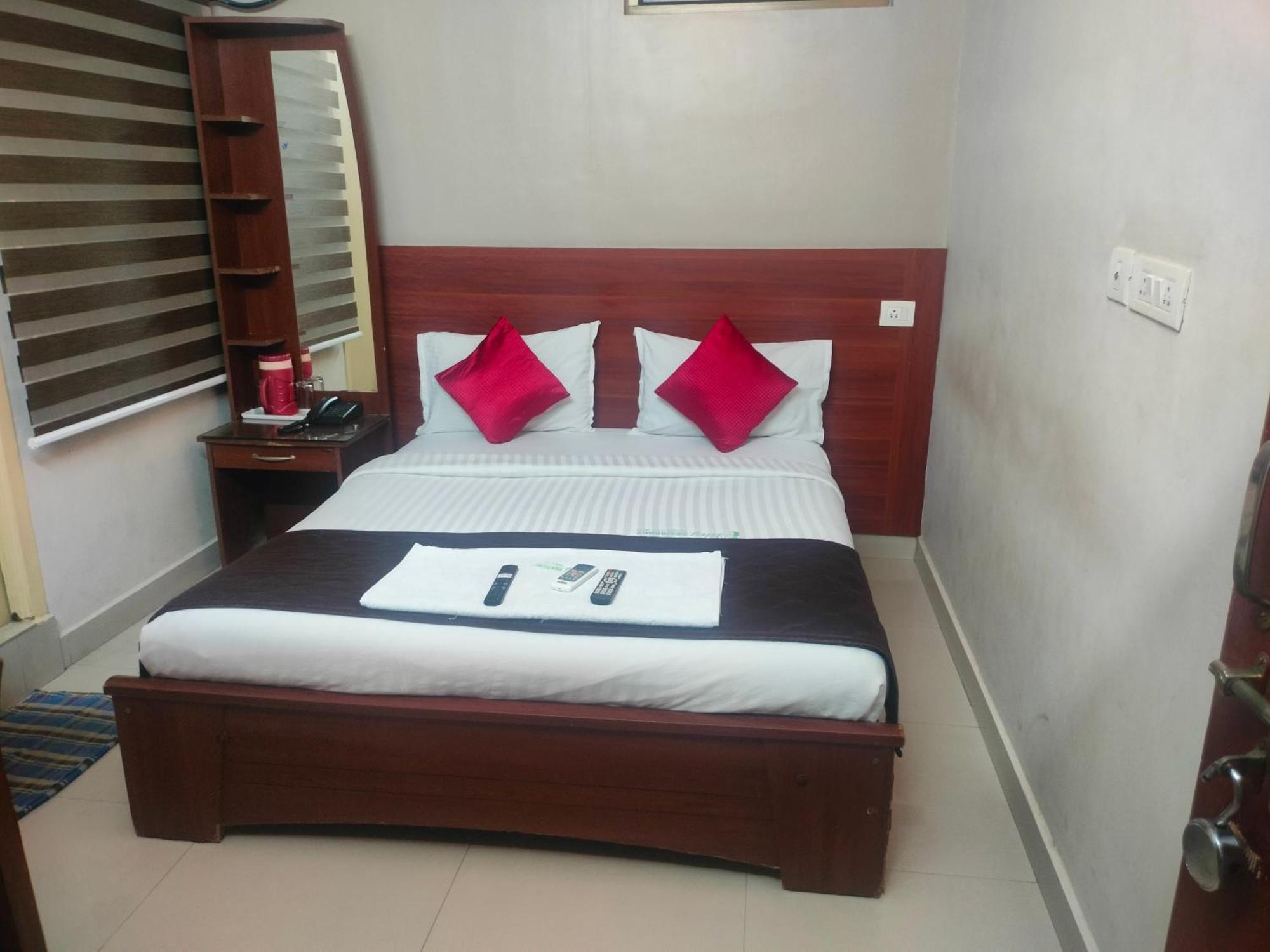 Hotel I-Way Residency Perungudi Chennai Zewnętrze zdjęcie