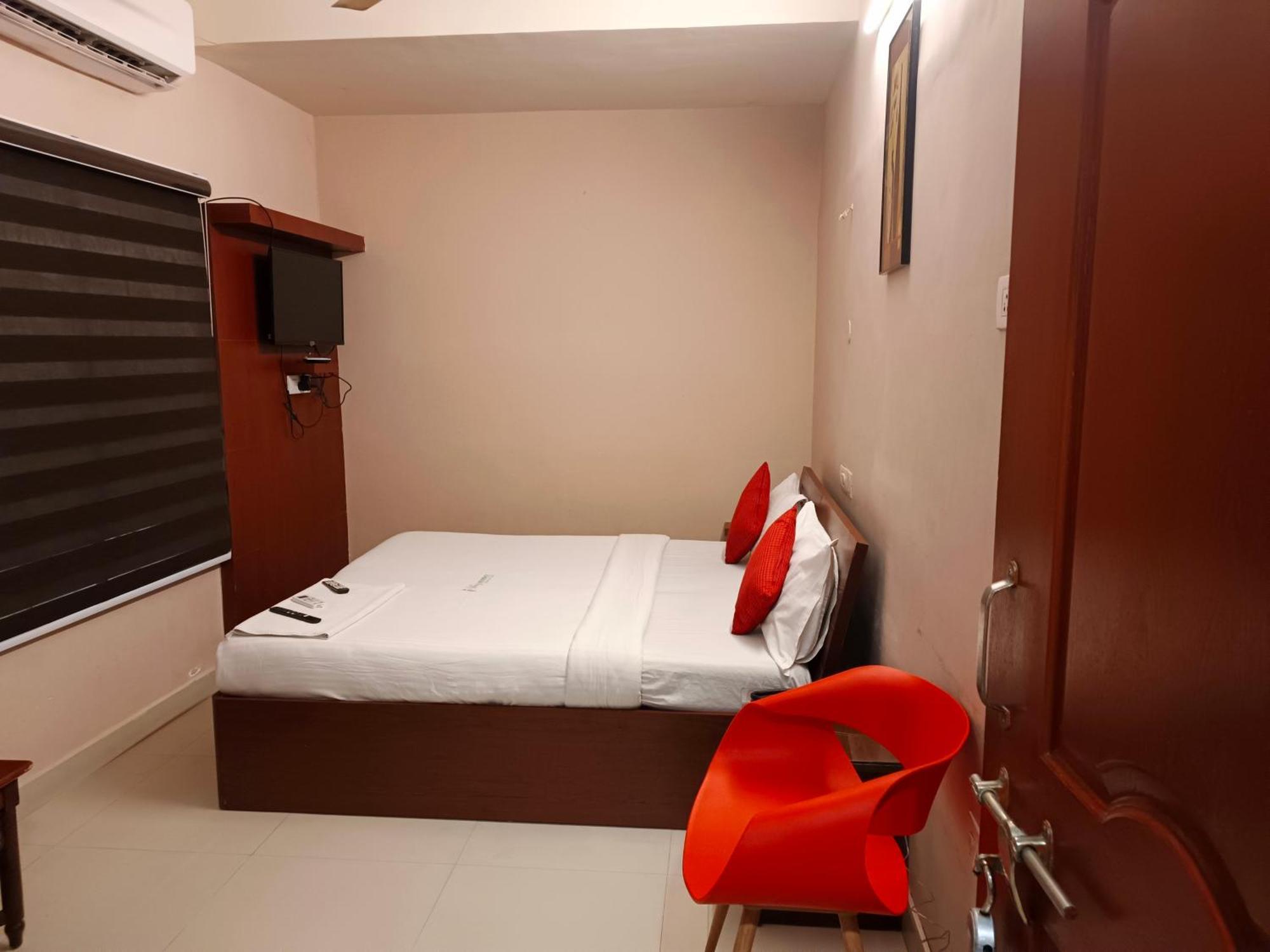 Hotel I-Way Residency Perungudi Chennai Zewnętrze zdjęcie